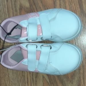 Bebe Sneakers